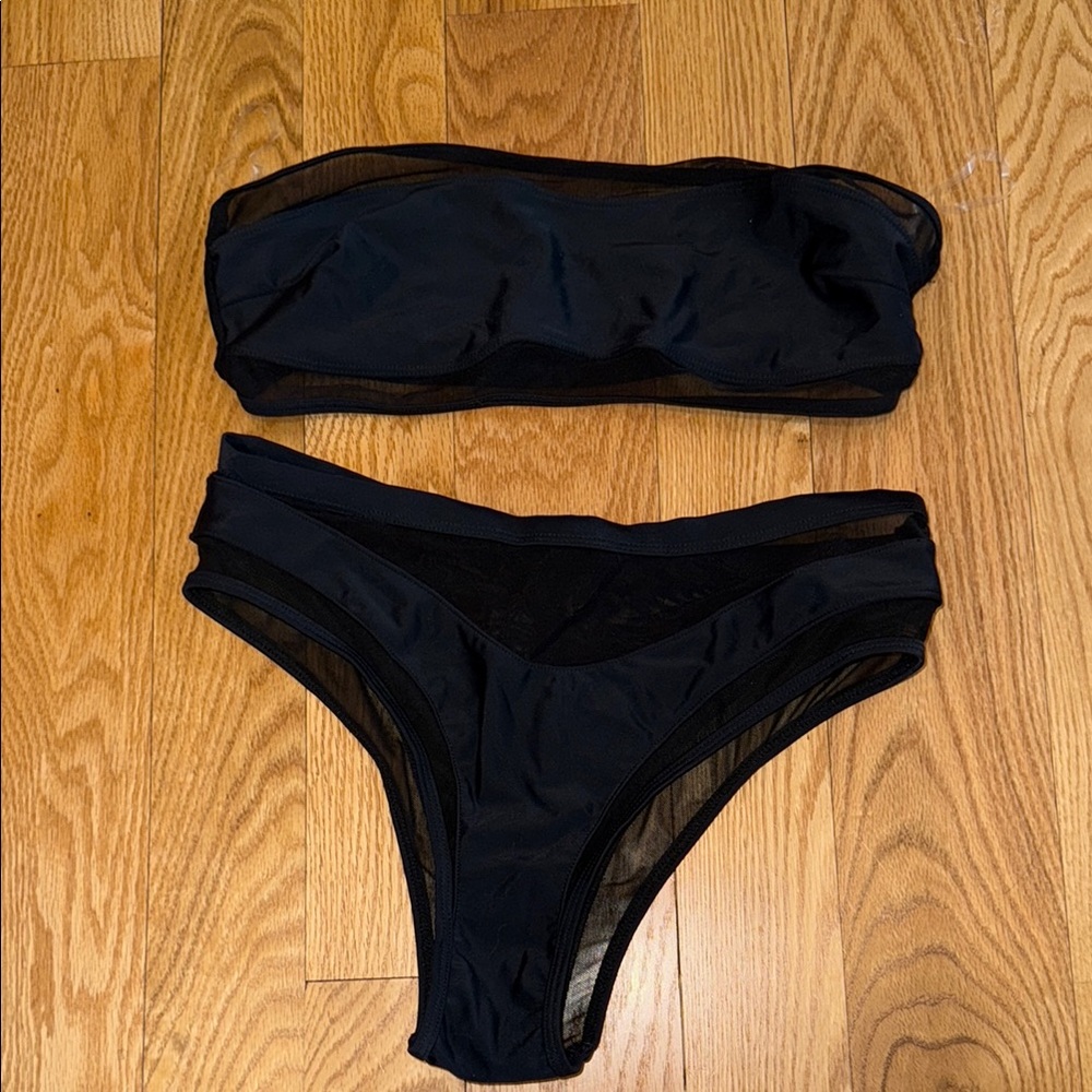 Black Strapless Bikini Set